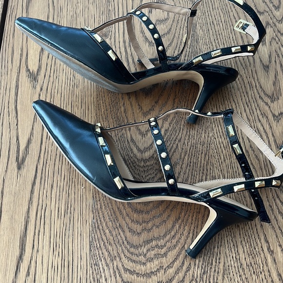 Inc Studded heels - similar to Valentino. - Picture 2 of 2